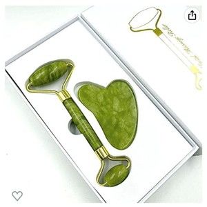 JADE FACIAL MASSAGE ROLLER